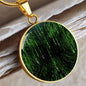 Matrix Code Halskette im Cyberpunk Stil mit Gravur - Futuristischer Schmuck für Hacker und Mathematiker, grüne Matrix Schmuck