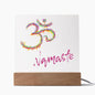 Acryl Namaste Schild: Yoga Tischdekoration & Geschenk für Frauen | Buddha Kunst, LED-beleuchteter Holzsockel | Yoga Bild, Meditation Dekor