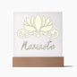 Acryl Namaste Schild: Yoga Tischdekoration & Geschenk für Frauen, Buddha Kunst, LED-beleuchteter Holzsockel mit Yoga Bild, Meditation Dekor