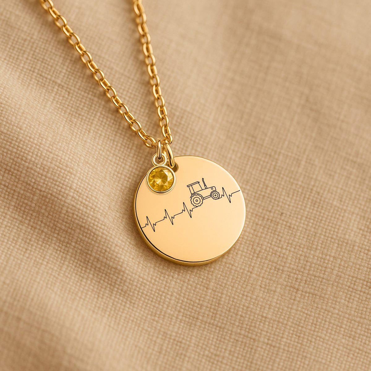 Personalisierter Traktor Anhänger mit Kette - das perfekte Geschenk für Landwirtinnen Der Faun Design®