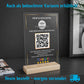 Eine Google Bewertung Tafel aus Acryl mit Holzaufsteller zur Steigerung der Kundenzufriedenheit. Das Bewertungsschild Google zeigt einen QR Code für Bewertung und Firmenlogo. Der Kundenbewertung Aufsteller, auch Google Rezension Schild oder Google Review Platte genannt, dient dazu, mehr Google Sterne bekommen zu können. Die Feedback Tafel Google ist auch als NFC Google Bewertung bzw. NFC-Aufsteller Google erhältlich und eine elegante Alternative zur Bewertungskarte Google.