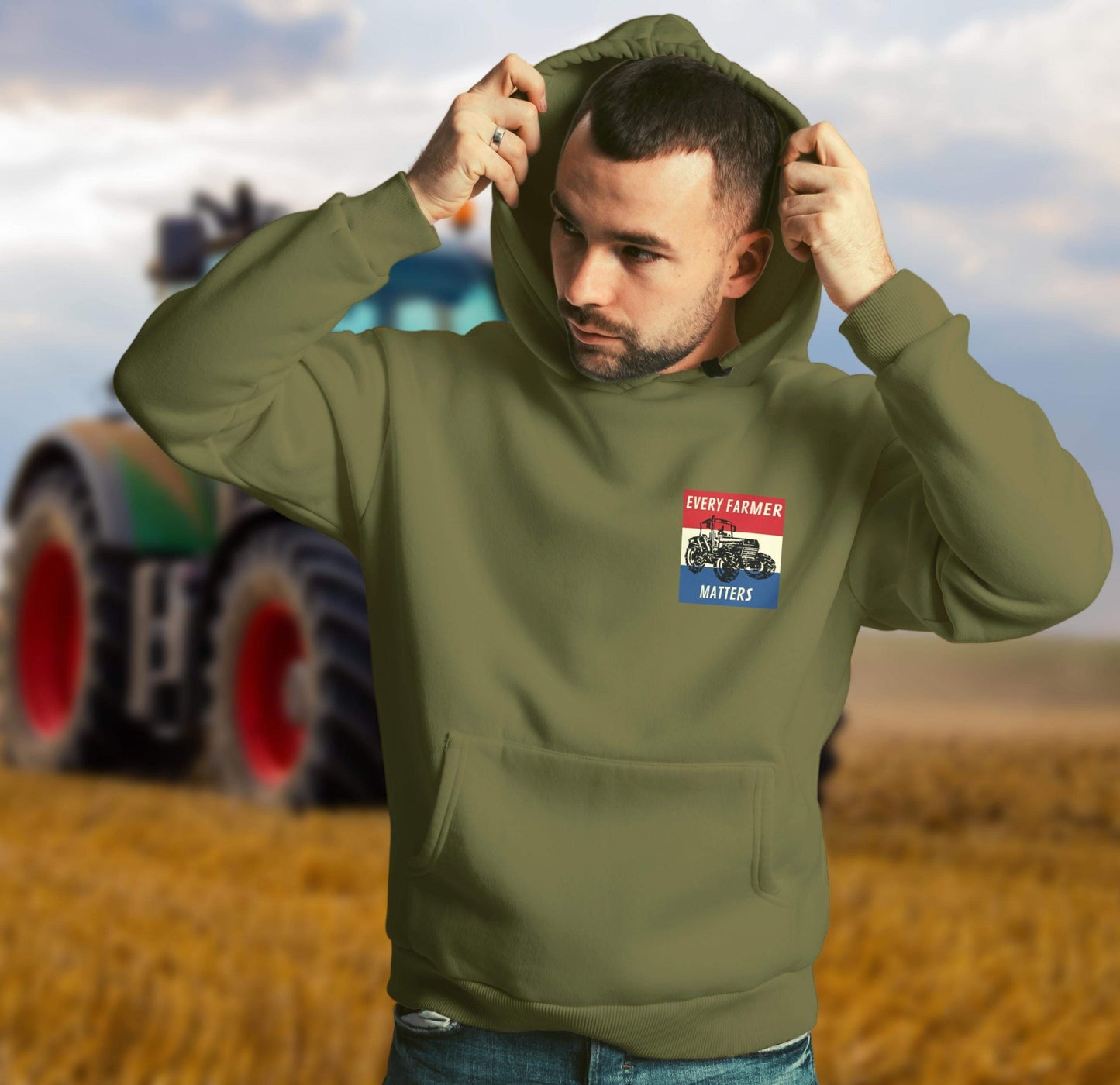 Jeder Bauer zählt Traktorfahrer aus Leidenschaft pro Niederlande - Organic Hoodie-bauer,Bauer Protestshirt Niederlande,Bauern Protest,Bauern Straßenblock,Bauernstreik,Bauernstreik Holland,geflügelbauer,Holländische Landwirtschaft,Jeder Bauer zählt Herren,landwirt,Niederland,Niederlande,Niederlande Traktorenstreik,roter Traktor,Solidarität Landwirt,Solidarität mit Niederlande,Traktor,Traktoren,Traktorfan,traktorstreik,Trotspodboer Shirt