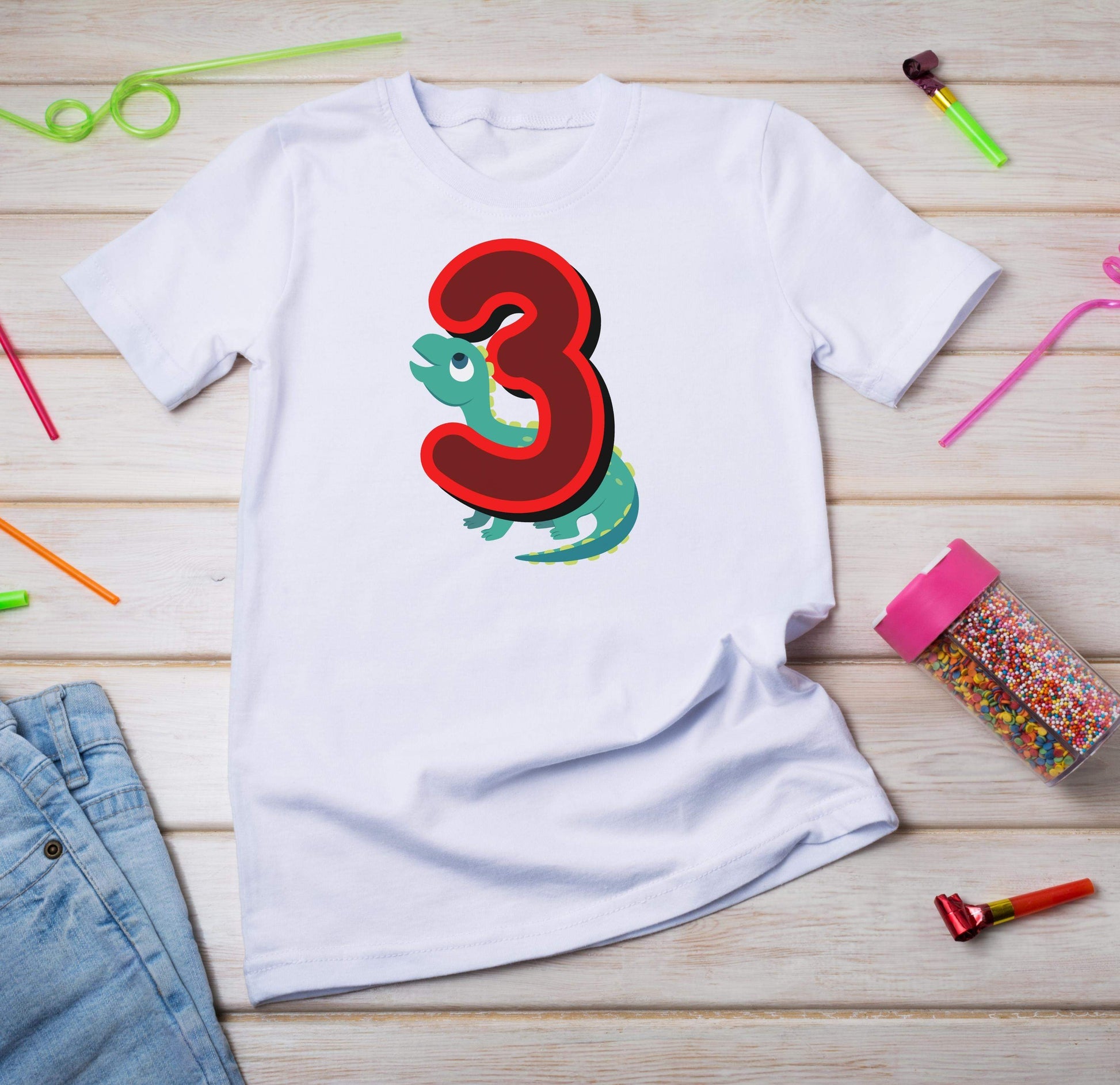 3. Geburtstag Outfit - Dino Geburtstagsshirt - Kids Premium Shirt-3 Jahre,3.geburtstag,blauer dino,dino,dinofan,dinosaurier,dritter geburtstag,geburtstag,Geburtstagsfeier,geburtstagsgeschenk,geburtstagsoutfit,Geburtstagsparty,geschenkidee,gruen,jungen,Kindergeburtstag,kleinkind,mädchen