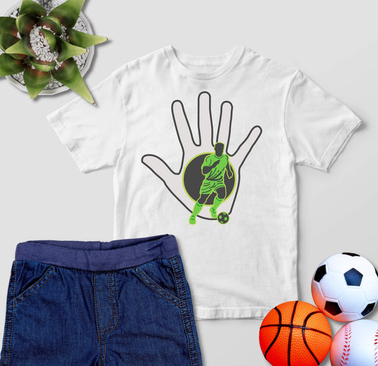 5. Geburtstag Outfit - Fußball - Kids Premium Shirt-5 Jahre,5.Geburtstag,fußball,fußballer,fünf Jahre alt,fünfjährig,fünfter Geburtstag,geburtstag,geburtstagsgeschenk,geburtstagsoutfit,Geschenk,geschenkidee,jungen,kind,mädchen,perfekte grafik,rasenballsprot,trendy,unisex,wunderschönes Design