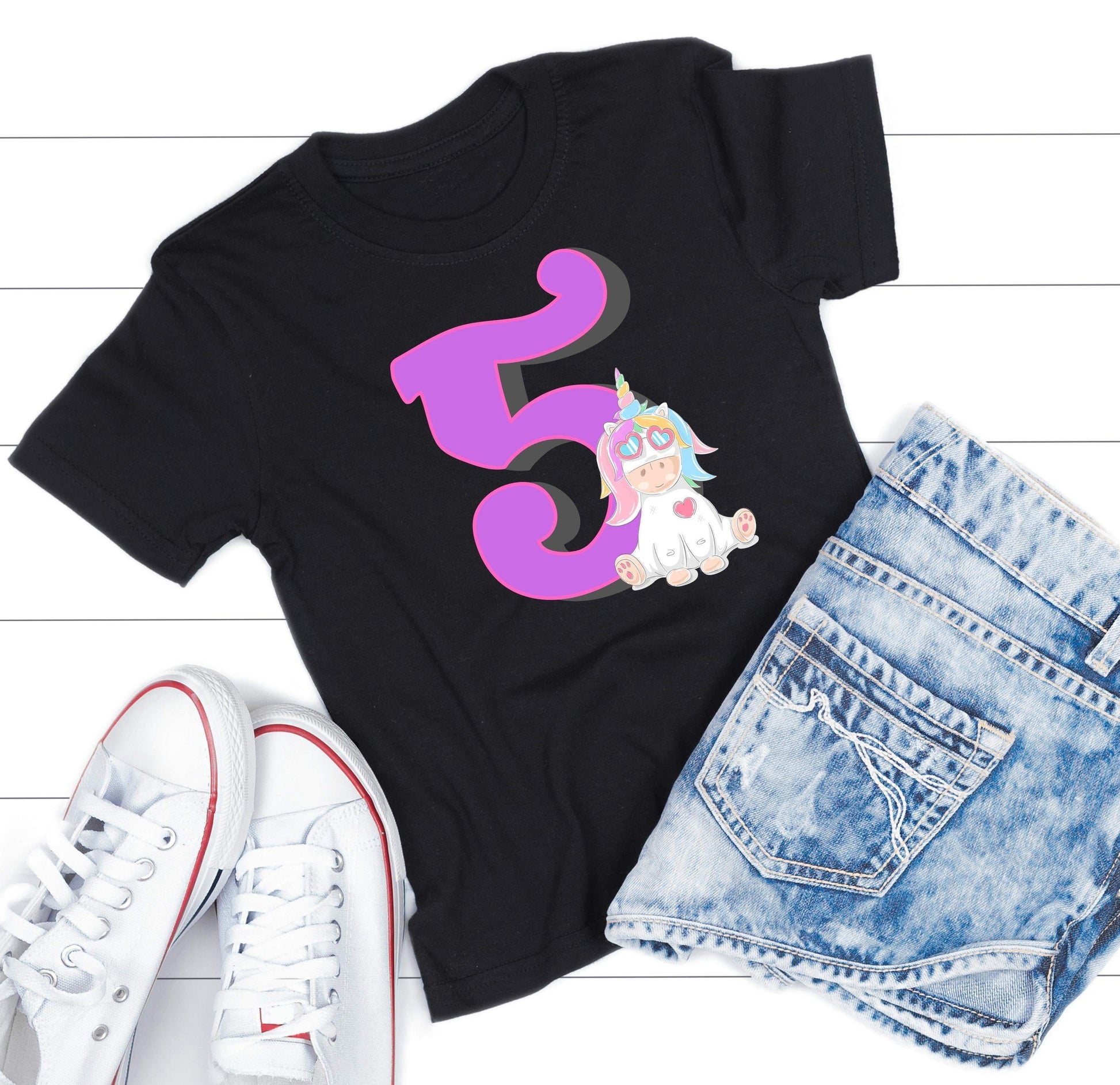 5. Geburtstag Outfit - Einhorn - Kids Premium Shirt-5 Jahre,5.geburtstag,einhorn,feier,fünf,fünfter geburtstag,geburtstag,geburtstagsbody,geburtstagsgeschenk,geburtstagsoutfit,Geschenk,Geschenkidee,großes mädchen,kleinkind,kurzarmbody,lieblingsteil,mädchen,perfekte grafik,süßer body,trendy,unicorn,wunderschönes Design