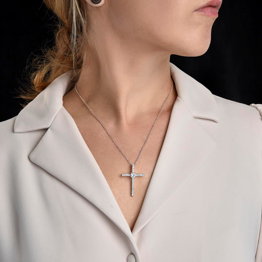 Kreuzkette zur Kommunion - Halskette mit Kreuz Geschenk für Patenkind personalisiert mit Name und Datum