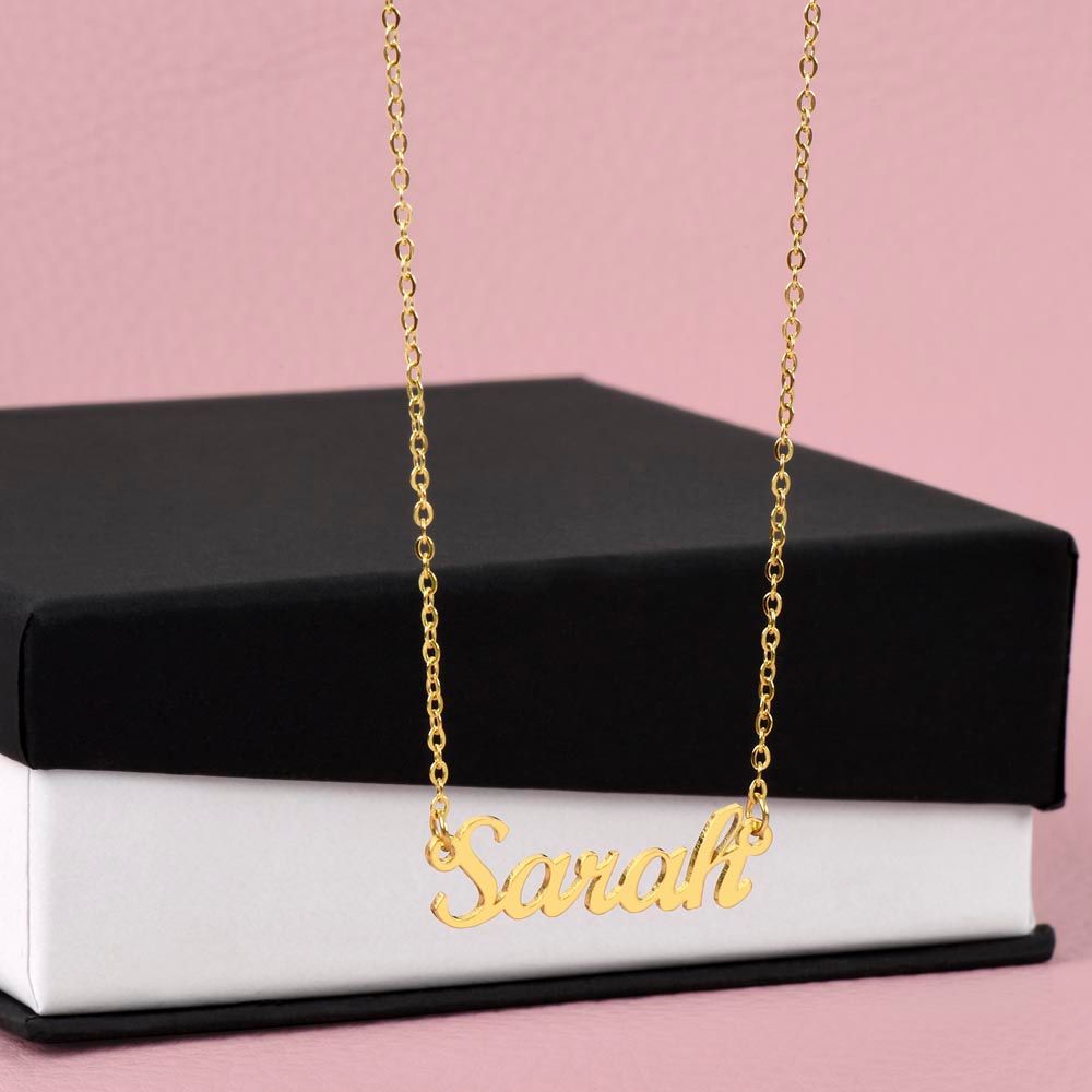 Namenskette für Deine Freundin - Geschenk zum Jahrestag oder zum Heiratsantrag