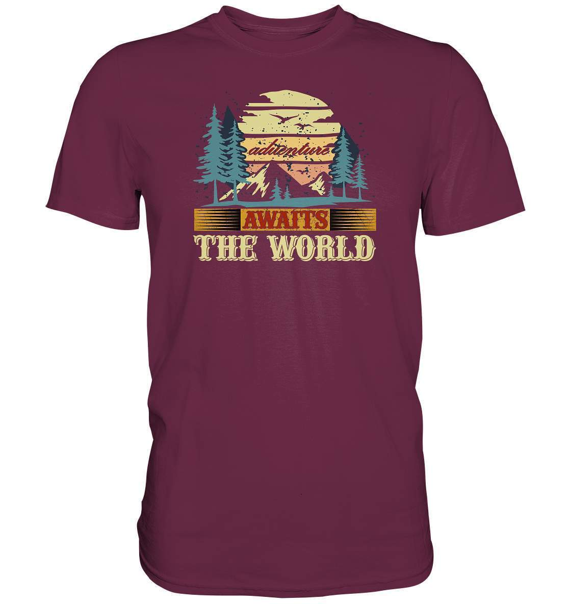 Vintage Adventure Awaits The World Reiselust - Premium Shirt-abenteuer,abenteuer warten,Adventure Awaits The World,berge,erlebnis,nomaden,reiselust,reisen,wald,wohnwagen,wohnwagen reise,wälder,zugreise